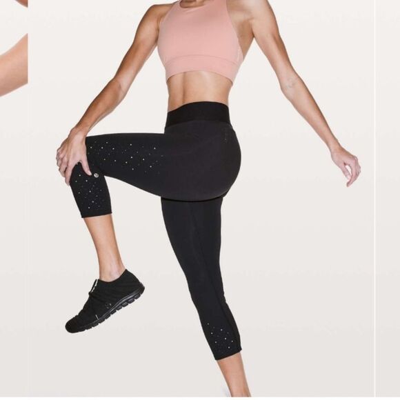 lululemon athletica Pants - Lululemon To The Beat Leggings